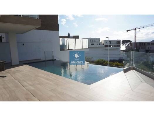 Villa zum Kauf 1.099.000 € 3 Zimmer 260 m² 350 m² Grundstück Almuñécar 18697