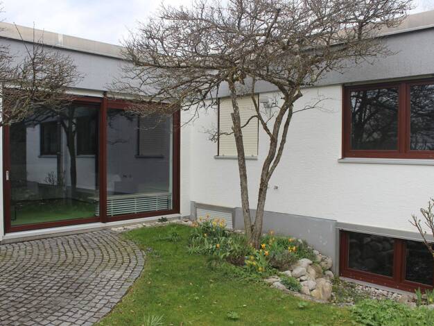 Bungalow zum Kauf provisionsfrei 1.250.000 € 5 Zimmer 134 m² 339 m² Grundstück Ottobrunn 85521