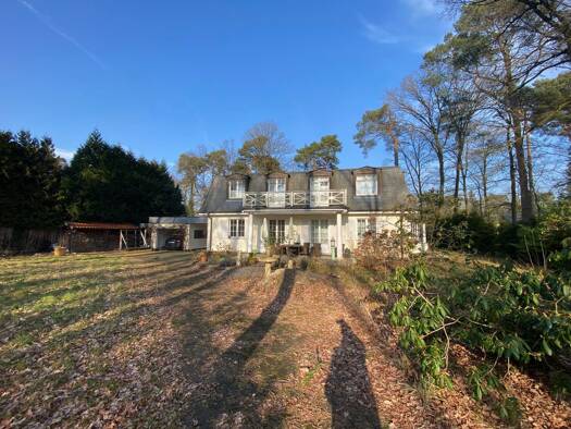 Haus zum Kauf 469.000 € 9 Zimmer 250 m² 2.460 m² Grundstück Bissendorf Wedemark 30900