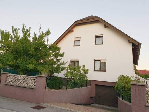 Wohnung zur Miete 1.000 € 4 Zimmer 110 m² 1. Geschoss Sollenau 2601