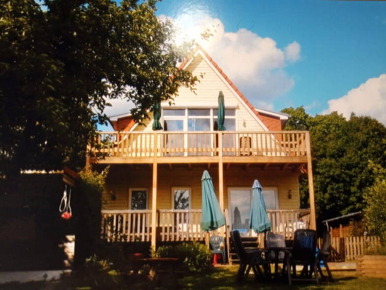 Mehrfamilienhaus zum Kauf provisionsfrei 649.000 € 6,5 Zimmer 192,2 m² 1.217 m² Grundstück Rönner Weg 56 Elmschenhagen-Süd Kiel 24146