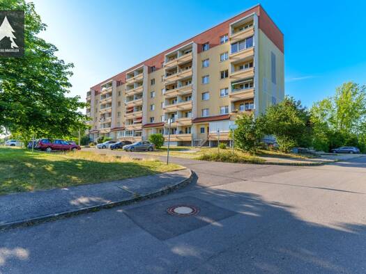 Wohnung zum Kauf 69.000 € 3 Zimmer 62,5 m² 6. Geschoss Helmut-Welz-Straße 31 Aschersleben 06449