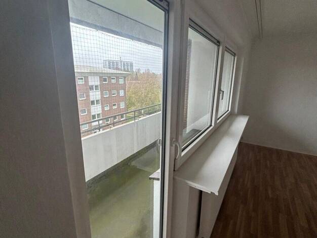 Wohnung zur Miete - Erstbezug 590 € 2,5 Zimmer 67,1 m² 3. Geschoss frei ab 01.12.2026 Trögelsbyer Weg 61 Engelsby Flensburg 24943