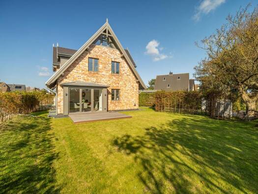 Doppelhaushälfte zum Kauf - Erstbezug 1.895.000 € 4 Zimmer 109 m² 548 m² Grundstück Westerland Sylt 25980