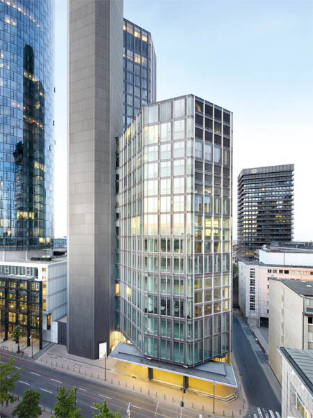 Bürofläche zur Miete 39 € 639 m²<br/>Bürofläche ab 639 m²<br/>Teilbarkeit Innenstadt Frankfurt am Main 60311