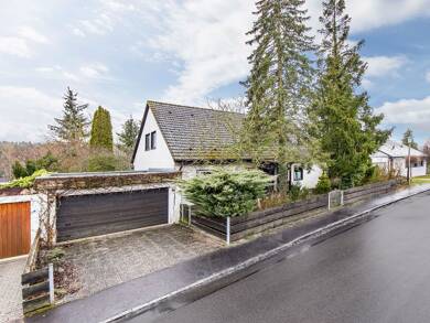 Einfamilienhaus zum Kauf 495.000 € 8 Zimmer 126 m² 973 m² Grundstück Untermainbach Rednitzhembach 91126