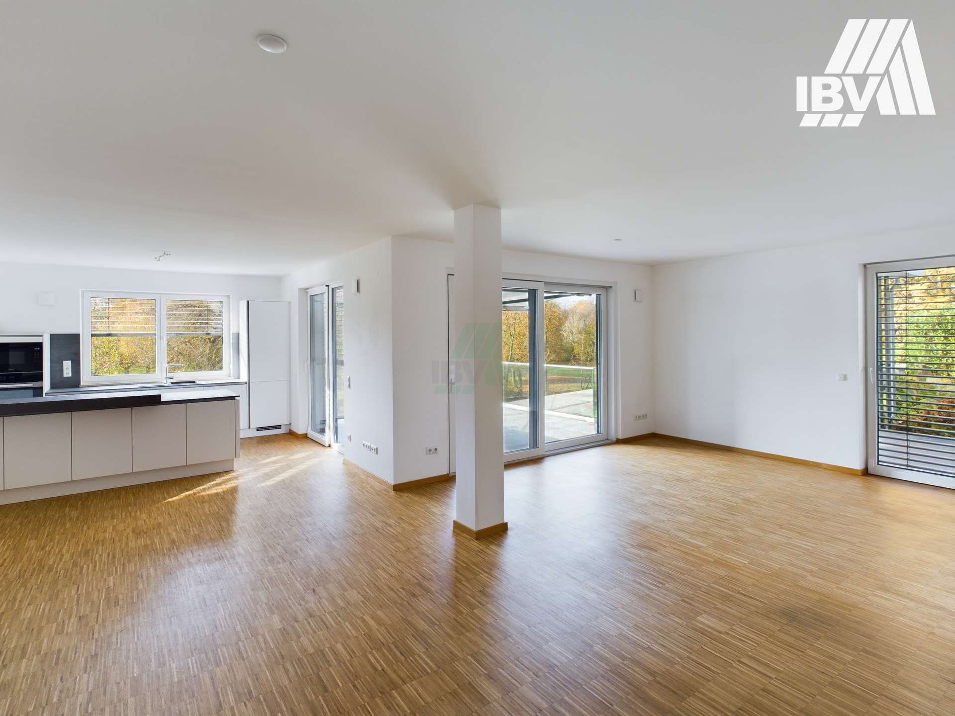 Terrassenwohnung zur Miete 1.760 € 3 Zimmer 151 m²<br/>Wohnfläche EG<br/>Geschoss Kugelbühl Amberg 92224