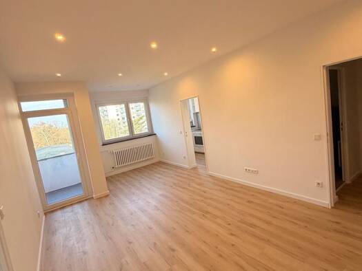 Wohnung zur Miete 1.100 € 2 Zimmer 46 m² Geschoss 4/6 frei ab sofort Otto-Wels-Ring Buckow Neukölln 12351