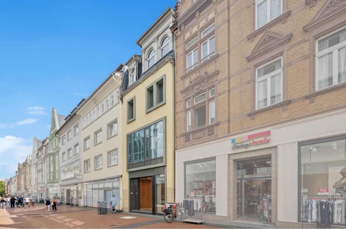 Restaurant zur Miete 10.000 € 220 m²<br/>Gastrofläche 321 m²<br/>Grundstück Innenstadt Gießen 35390