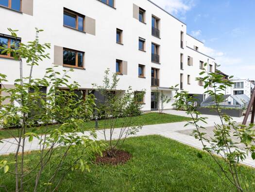 Wohnung zum Kauf - Erstbezug 549.900 € 2 Zimmer 64,8 m² Hünistraße 2-4 Friedrichshafen 88046