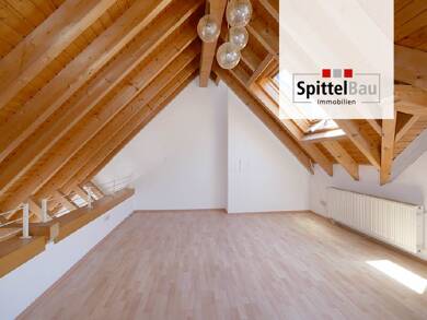 Wohnung zur Miete 670 € 3,5 Zimmer 85 m² Dachgeschoss, 3. Geschoss Schramberg Schramberg 78713