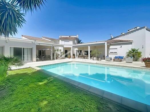 Haus zum Kauf 1.466.000 € 254 m² 1.301 m² Grundstück Centre La Grande-Motte 34280