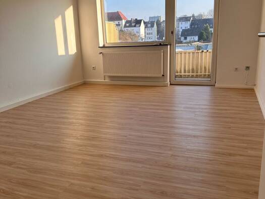 Wohnung zur Miete 550 € 2 Zimmer 63 m² Geschoss 2/3 frei ab 15.03.2026 Kirchditmold Kassel 34130