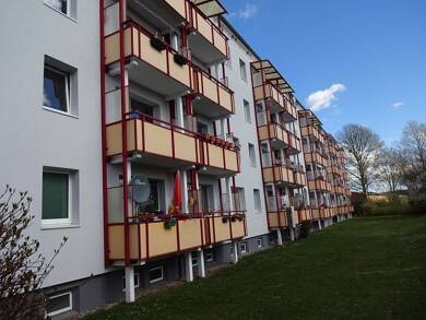 Wohnung zur Miete 305 € 2 Zimmer 49,5 m² EG Fünfeichen 8 Stadtgebiet Süd Neubrandenburg 17033