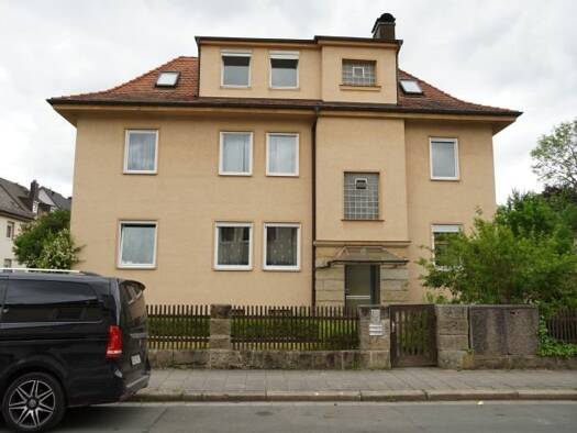 Wohnung zur Miete 870 € 3,5 Zimmer 87 m² Geschoss -1/3 frei ab 01.07.2026 Zeppelinstraße 4 Kreuzstein Bayreuth 95444