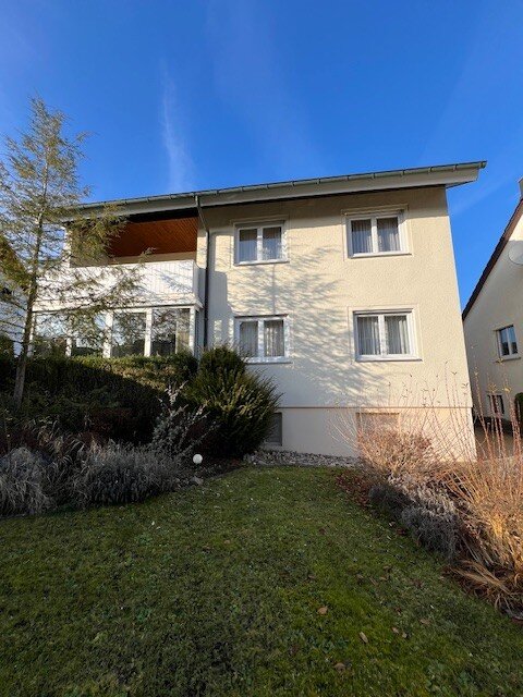 Einfamilienhaus zum Kauf 399.000 € 4 Zimmer 131,3 m²<br/>Wohnfläche 715 m²<br/>Grundstück Trossingen Trossingen 78647