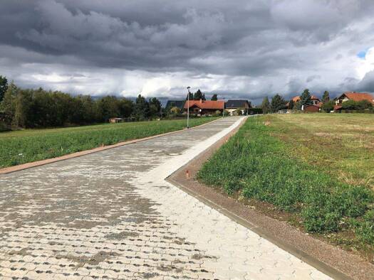 Grundstück zum Kauf provisionsfrei 104.000 € 1.088 m² Grundstück Hoher Weg Theuma 08541