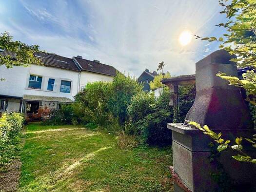 Reihenmittelhaus zum Kauf 275.000 € 4 Zimmer 105 m² 226 m² Grundstück frei ab sofort Kornelimünster Aachen 52076