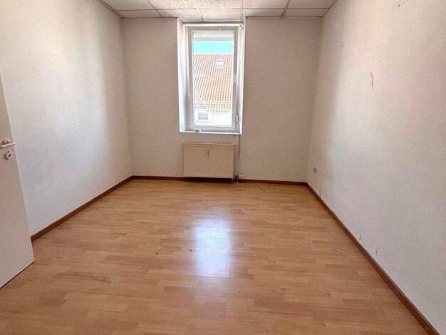Wohnung zur Miete 280 € 2 Zimmer 55 m² 1. Geschoss Blumenstraße 12 Innenstadt Pirmasens 66953