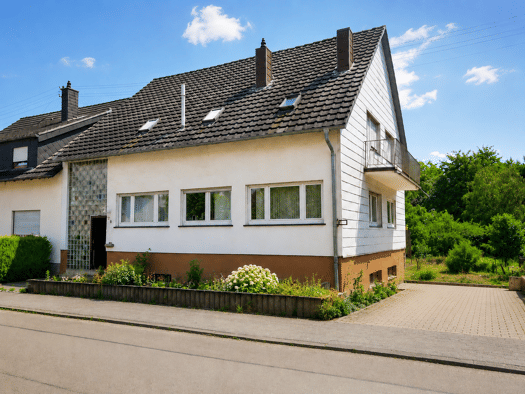 Mehrfamilienhaus zum Kauf 279.000 € 7 Zimmer 195 m² 1.803 m² Grundstück Emmersweiler Großrosseln 66352