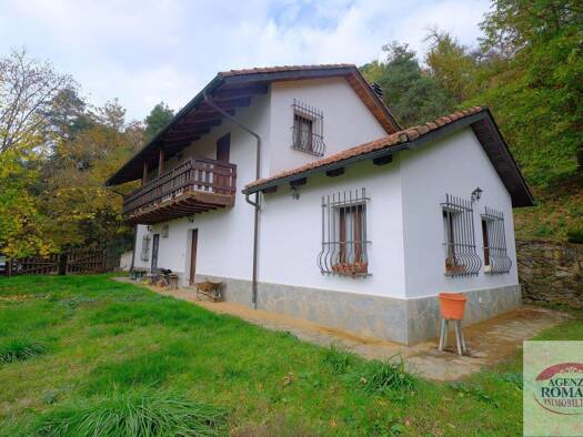 Haus zum Kauf 160.000 € 4 Zimmer 220 m² 4.210 m² Grundstück frei ab sofort Dego 17058