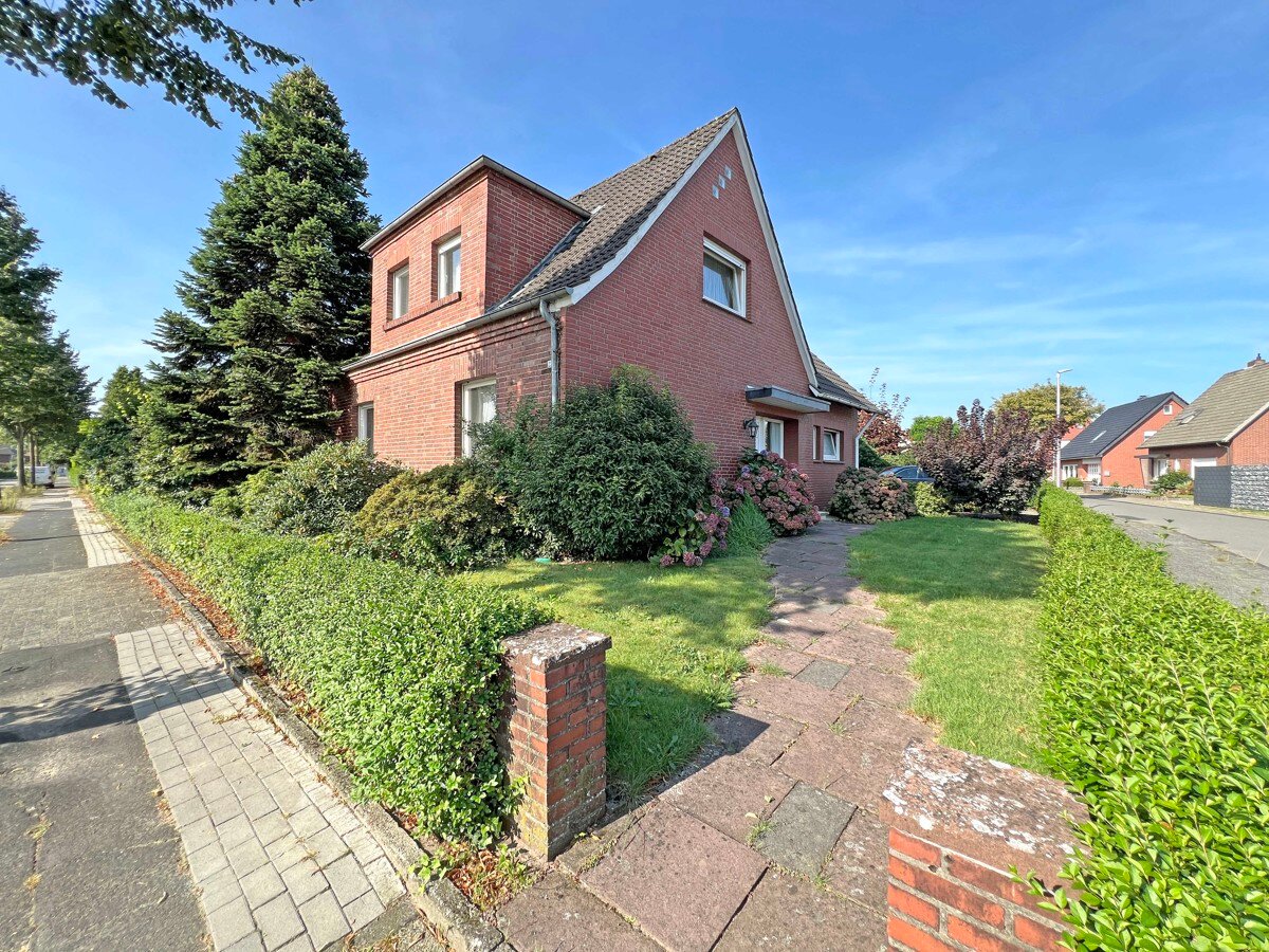 Einfamilienhaus zum Kauf 230.000 € 5 Zimmer 127 m²<br/>Wohnfläche 555 m²<br/>Grundstück Schüttorf Schüttorf 48465