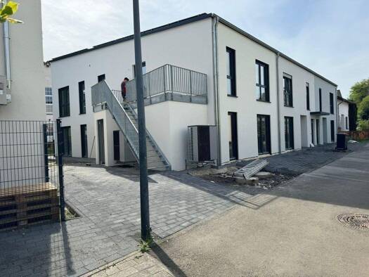 Wohnung zur Miete 1.000 € 2,5 Zimmer 82,2 m² 1. Geschoss Margot-Kaufmann-Straße 8 Wittlich Wittlich 54516