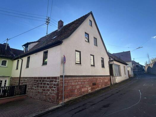 Einfamilienhaus zum Kauf 139.000 € 4 Zimmer 119 m² 390 m² Grundstück Gambach Karlstadt / Gambach 97753