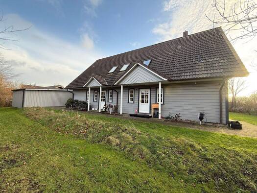 Einfamilienhaus zum Kauf 399.000 € 10 Zimmer 209 m² 742 m² Grundstück frei ab sofort Schafflund 24980