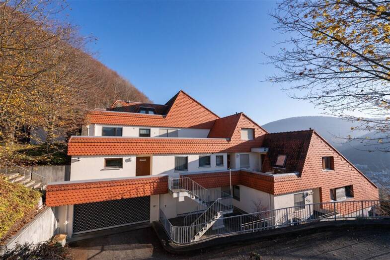 Wohnung zum Kauf 445.000 € 4,5 Zimmer 162 m² Bad Urach Bad Urach 72574