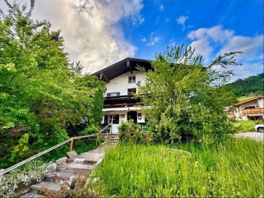 Einfamilienhaus zum Kauf 780.000 € 15 Zimmer 290 m² 975 m² Grundstück frei ab sofort Entfelden Reit im Winkl 83242