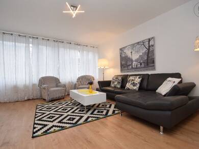 Wohnung zur Miete Wohnen auf Zeit 1.950 € 3 Zimmer 78 m² frei ab sofort Altstadt-Süd Köln 50676