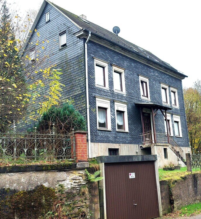 Mehrfamilienhaus zum Kauf 259.000 € 220 m²<br/>Wohnfläche 580 m²<br/>Grundstück Mitte Remscheid 42855