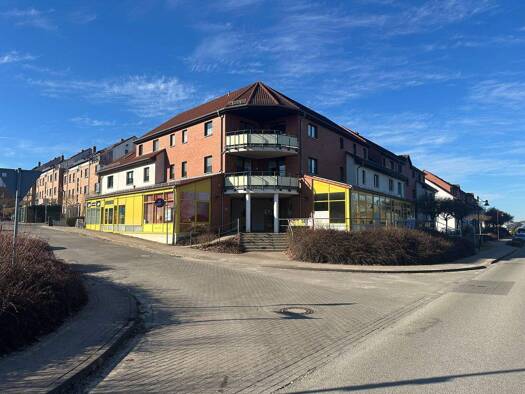 Bürofläche zur Miete provisionsfrei 250 € 1 Zimmer 26 m² Bürofläche Güstrower Straße 1 Neustrelitz Neustrelitz 17235