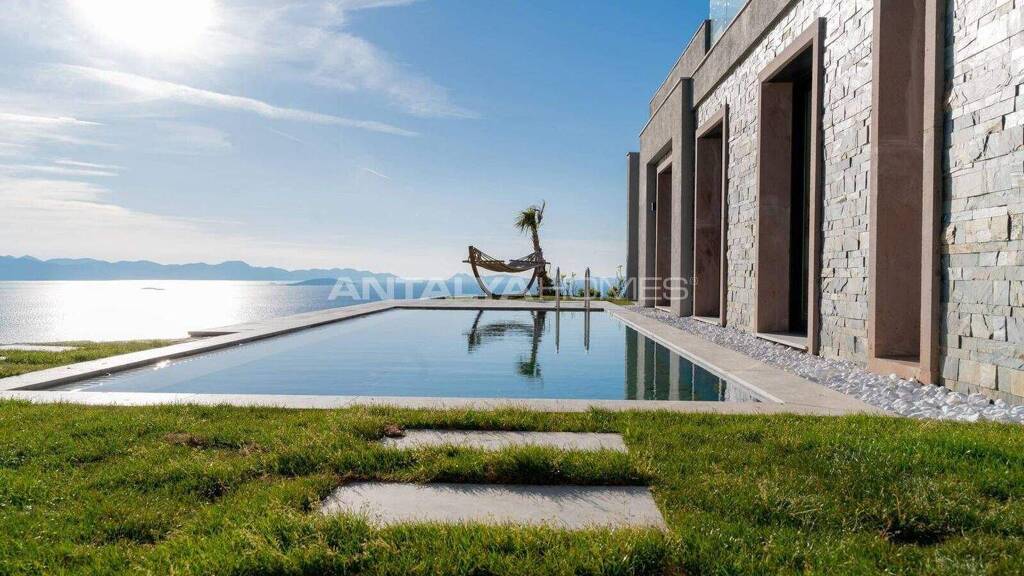 Einfamilienhaus zum Kauf 1.900.000 € 6 Zimmer 250 m² 13.000 m² Grundstück Mugla 48400