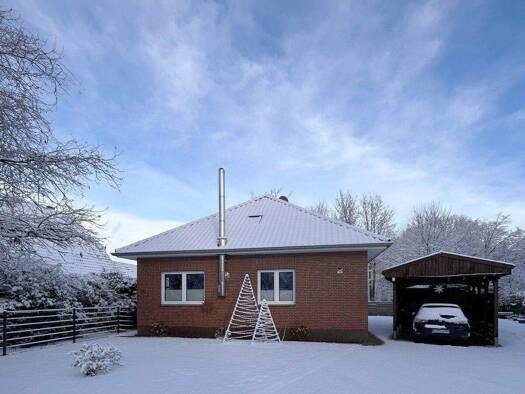 Bungalow zum Kauf 339.000 € 4 Zimmer 135 m² 826 m² Grundstück Neuenburg Zetel / Neuenburg 26340