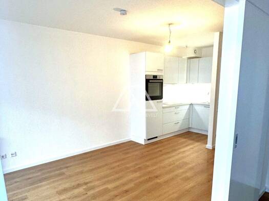 Wohnung zum Kauf 319.000 € 2 Zimmer 40 m² 5. Geschoss frei ab sofort Alte Jakob Straße 77B Mitte Berlin 10179