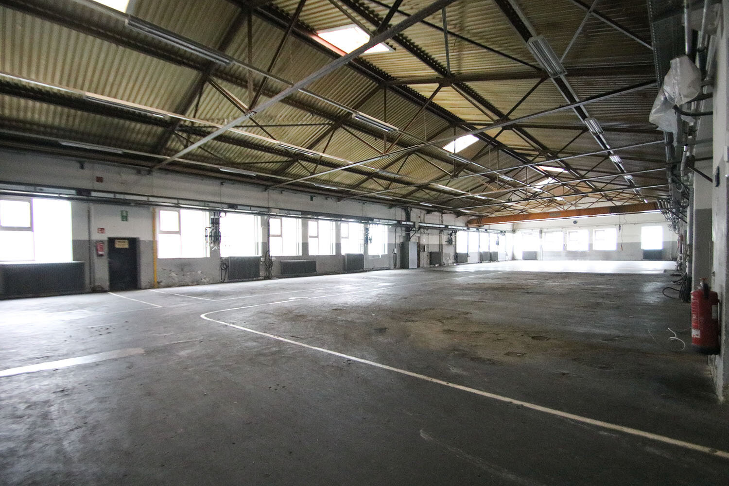 Lagerhalle zur Miete 3,80 € 2.000,7 m²<br/>Lagerfläche ab 126,6 m²<br/>Teilbarkeit Haßlinghausen Sprockhövel 45549