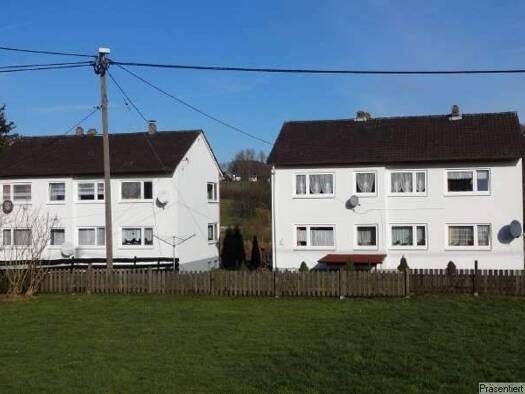 Wohnung zur Miete 400 € 4 Zimmer 78 m² 1. Geschoss frei ab 01.02.2026 Thier Wipperfürth 51688