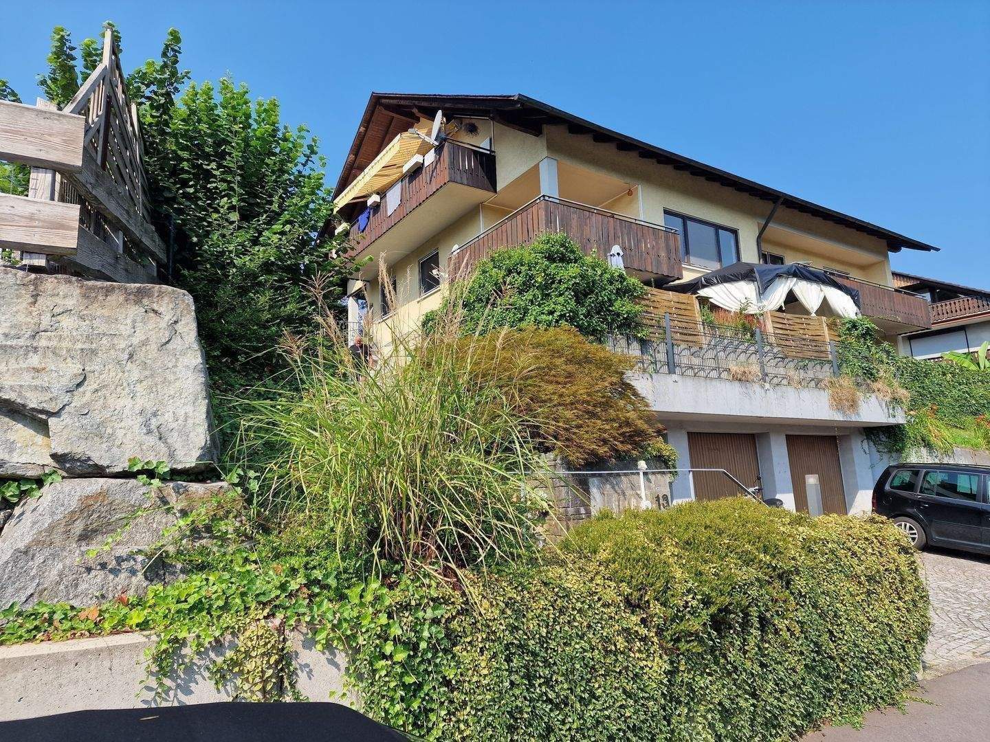 Immobilie in Zell am Harmersbach - Geräumige 5 Zimmer Wohnung in einem kleinen Mehrfamilienhaus für Kapitalanleger und Eigennutzer - Bild 2