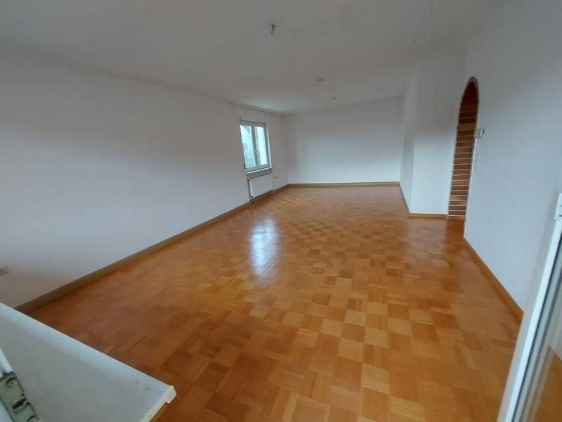 Mehrfamilienhaus zum Kauf 390.000 € 8 Zimmer 220 m²<br/>Wohnfläche 586 m²<br/>Grundstück ab sofort<br/>Verfügbarkeit Winkels Bad Kissingen 97688