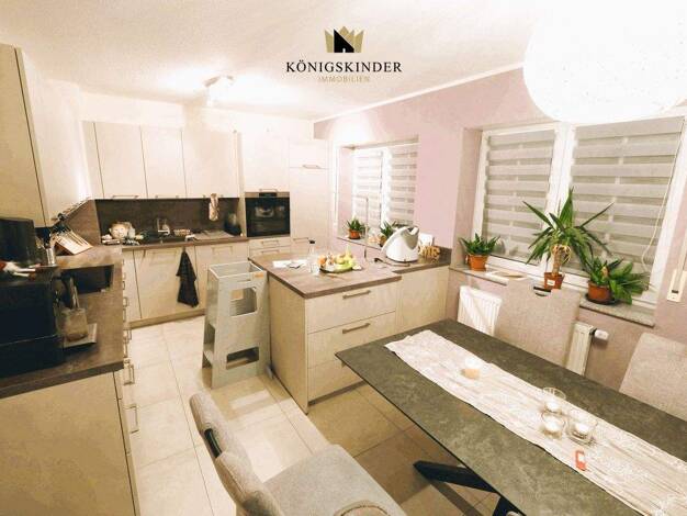 Doppelhaushälfte zur Miete 1.200 € 6,5 Zimmer 147,9 m² 230 m² Grundstück frei ab 02.01.2026 Obereschenbach Hammelburg 97762