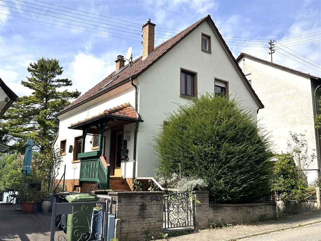 Einfamilienhaus zum Kauf 650.000 € 6 Zimmer 101 m²<br/>Wohnfläche 416 m²<br/>Grundstück ab sofort<br/>Verfügbarkeit Schriesheimer Straße 45 Dossenheim Dossenheim 69221