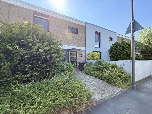 Reihenmittelhaus zum Kauf 459.990 € 4 Zimmer 101,2 m² 242 m² Grundstück Widdersdorf Köln-Widdersdorf 50859