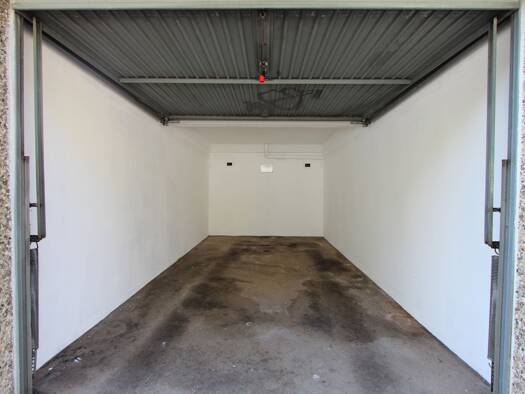Garage zur Miete 74 € Sperberweg 1 Kernstadt Nord Peine 31224