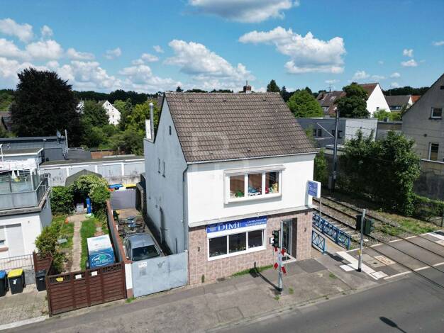 Wohn- und Geschäftshaus zum Kauf als Kapitalanlage geeignet 445.000 € 2 Zimmer 146 m² 229 m² Grundstück Dünnwald Köln 51069