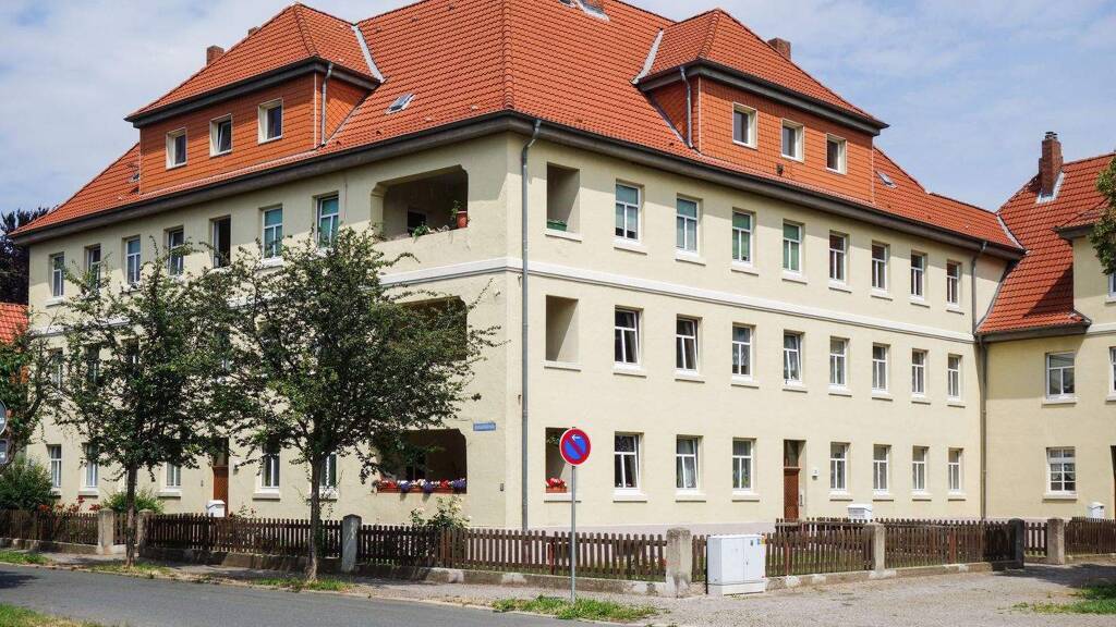 WG-Zimmer zur Miete 395 € 3 Zimmer 87,3 m² 3. Geschoss frei ab sofort Minna-Bollmann-Straße 35 Halberstadt 38820