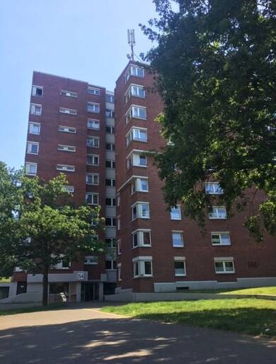 Wohnung zur Miete nur mit Wohnberechtigungsschein 205 € 1 Zimmer 45,4 m² 5. Geschoss Konrad-Adenauer-Ring 54 Löh Viersen 41747