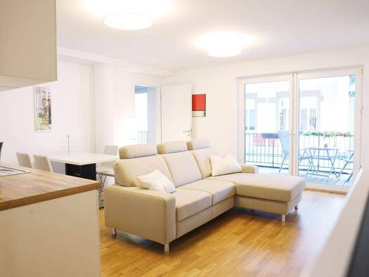 Wohnung zum Kauf 389.000 € 2 Zimmer 68 m² frei ab sofort Glacisweg 4 Altstadt Freiburg im Breisgau 79098