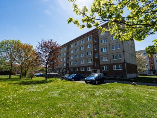 Wohnung zur Miete 248 € 2 Zimmer 42 m² 3. Geschoss Wilhelm-Bestel-Straße 3 Aschersleben Aschersleben 06449